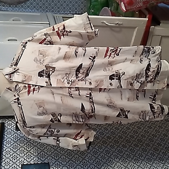 North Ruver medium airplane ✈ button down casual vacation shirt - Picture 1 of 3
